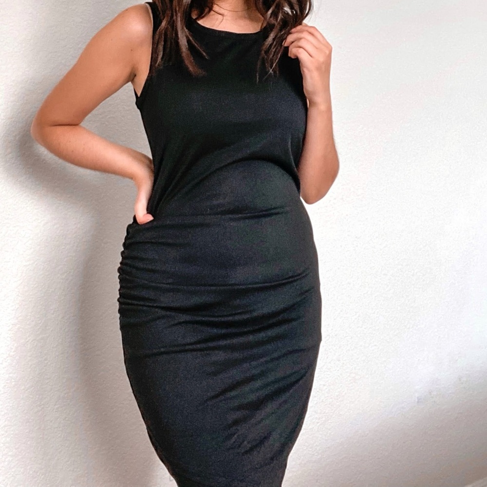 Women’s Black Fitted Dress